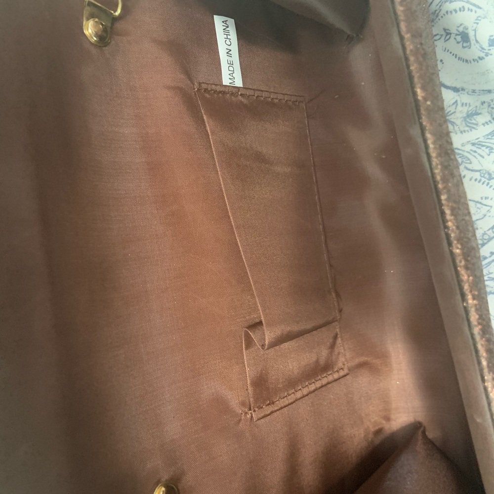 Handbag - Picture 2 of 2